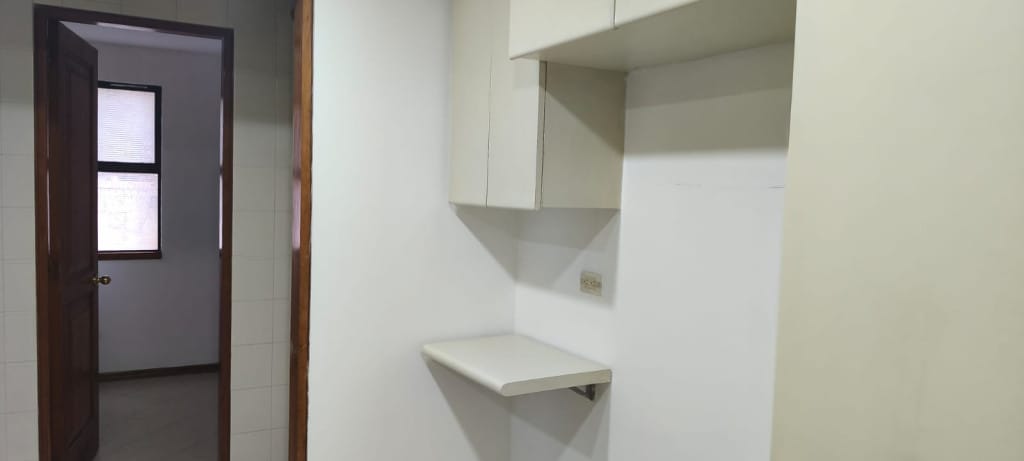 Apartamento de 2 alcobas en arriendo en Colina Campestre, Bogotá, 116 m² · foto 23 de 23