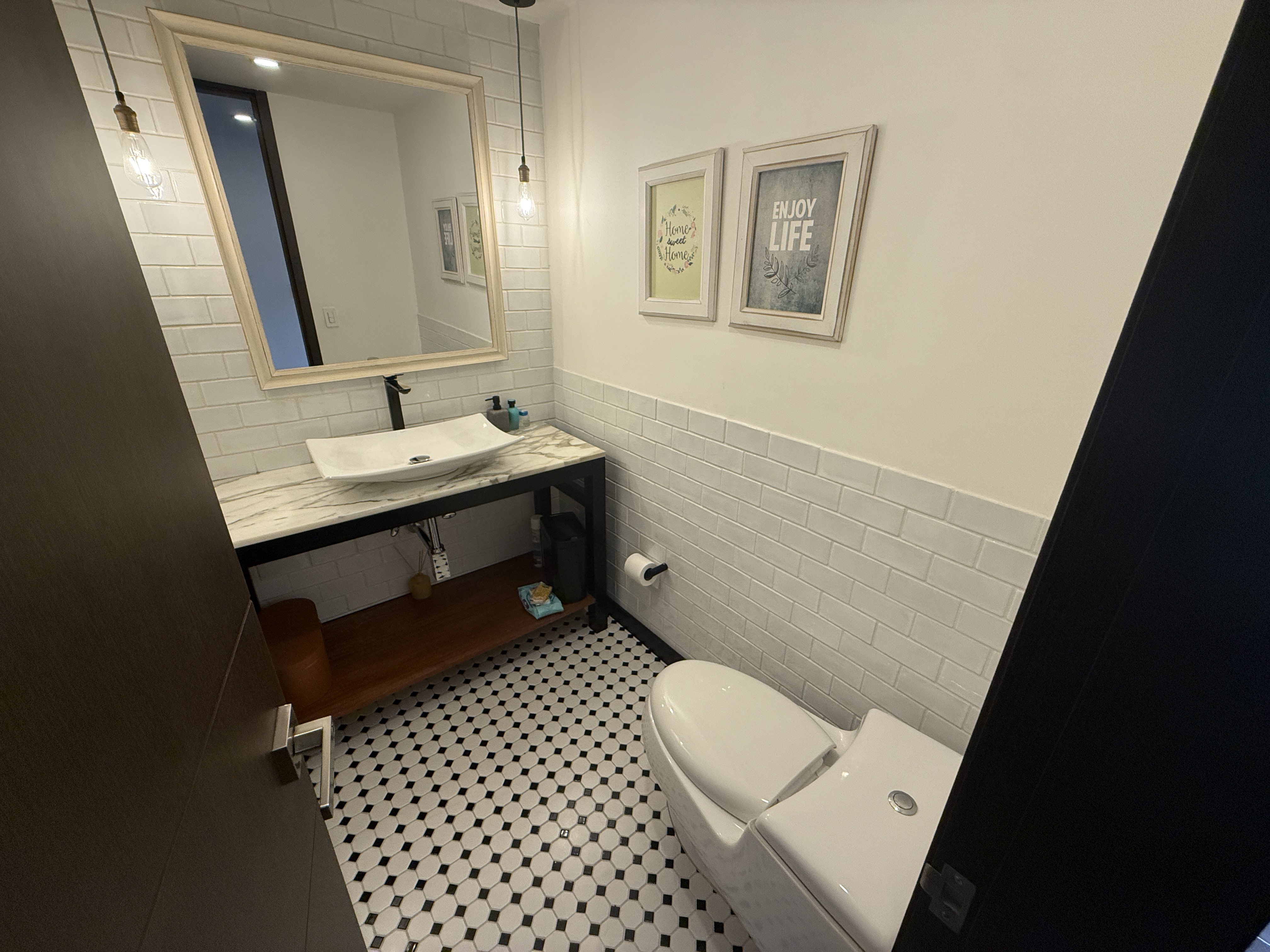 Apartamento en venta en Santa Barbara, Bogotá · foto 6 de 14