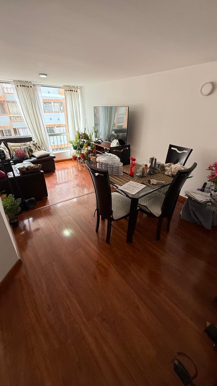 Apartamento en venta en Lagos De Torca, Bogotá · foto 4 de 10