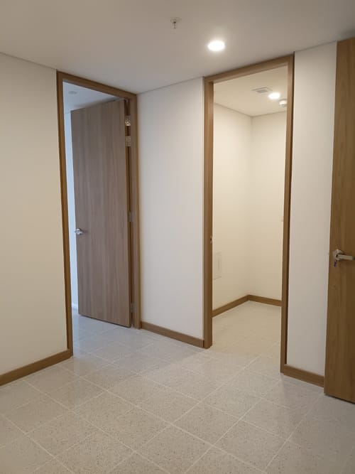 Consultorio en venta en La America, Medellín, 29 m² · foto 16 de 24
