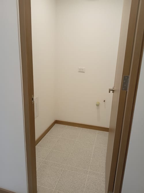 Consultorio en venta en La America, Medellín, 29 m² · foto 23 de 24