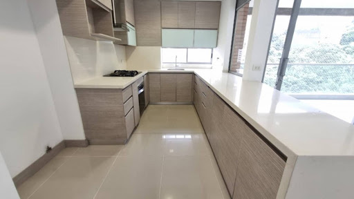 Apartamento en arriendo en Provenza, Medellín · foto 2 de 21