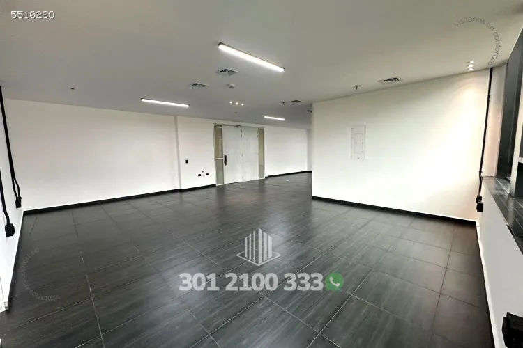 Oficina en arriendo en Santa Maria De Los Angeles, Medellín, 114 m² · foto 2 de 11
