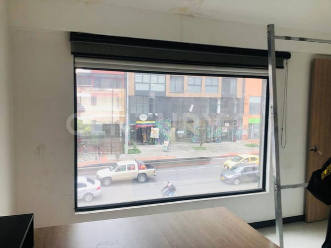 Casa de 3 alcobas en venta en Marly, Bogotá, 663 m² · foto 8 de 24