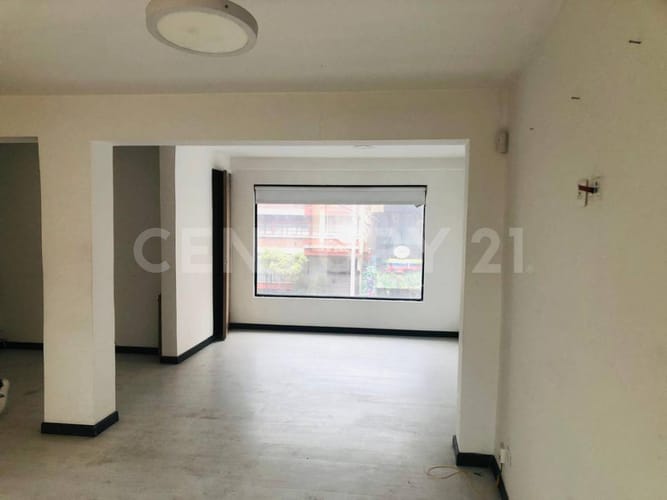 Casa de 3 alcobas en venta en Marly, Bogotá, 663 m² · foto 19 de 24