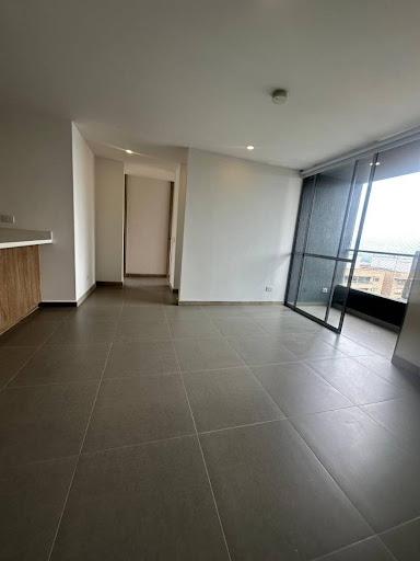 Apartamento en arriendo en Ciudad Del Río, Medellín · foto 4 de 14