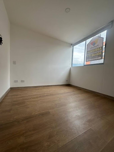 Apartamento en arriendo en Ciudad Del Río, Medellín · foto 8 de 14