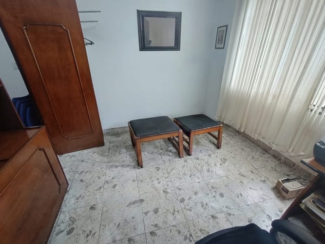 Oficina en arriendo en La Candelaria, Medellín, 24 m² · foto 5 de 9