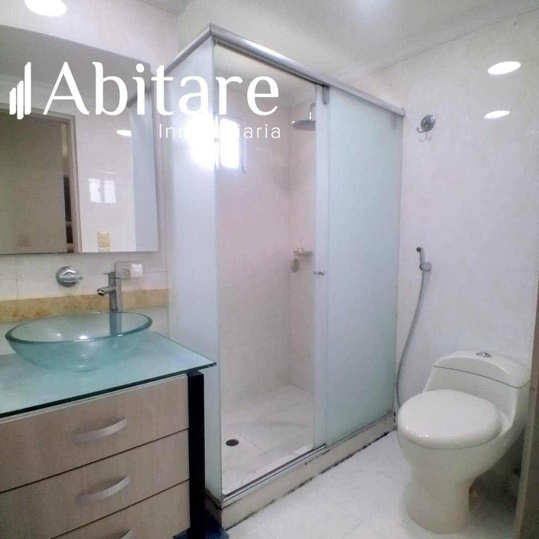 Apartamento en venta en Manga, Cartagena · foto 4 de 17