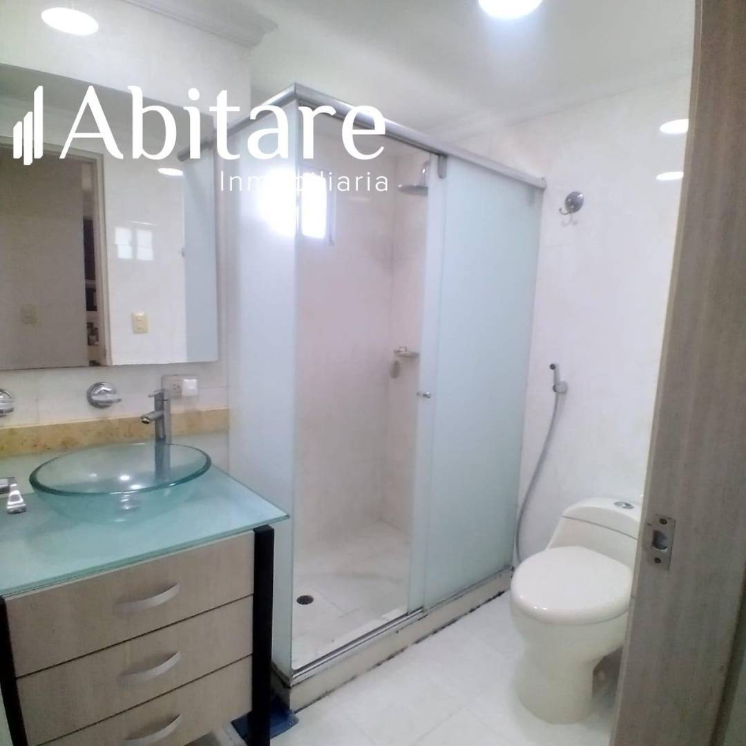 Apartamento en venta en Manga, Cartagena · foto 6 de 17