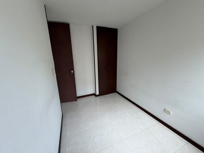 Apartamento en venta en Paseo De Los Almendros, Cali · foto 10 de 11