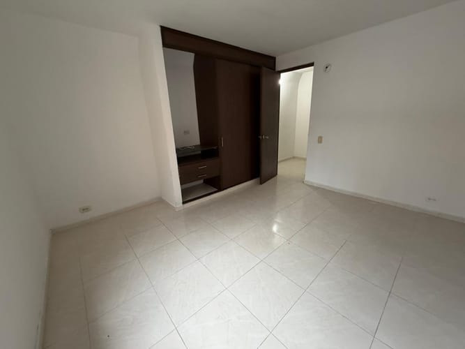 Casa de 3 alcobas en venta en Valle Del Lili, Cali, 95 m² · foto 10 de 14