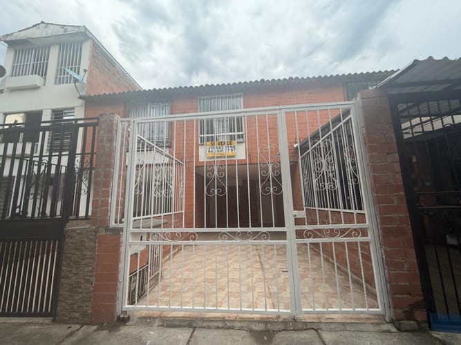 Casa de 3 alcobas en venta en Valle Del Lili, Cali, 95 m² · foto 14 de 14