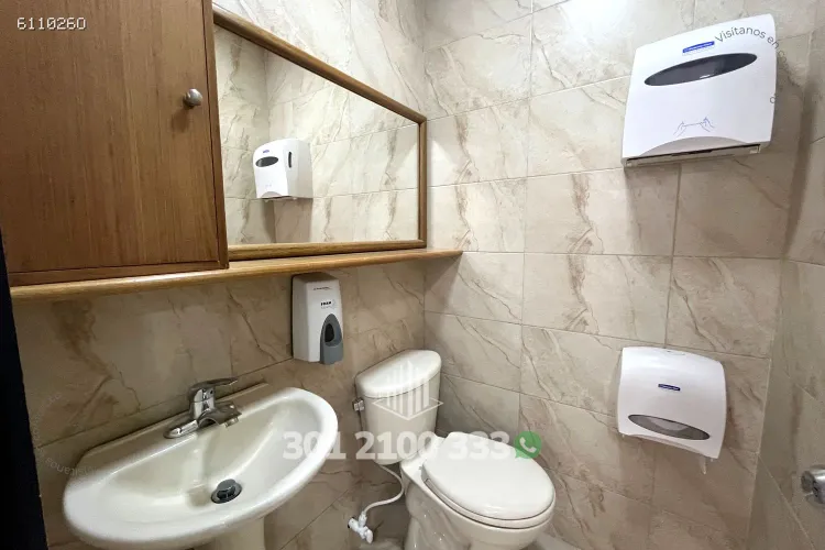 Oficina en arriendo en Milla De Oro, Medellín, 120 m² · foto 4 de 10