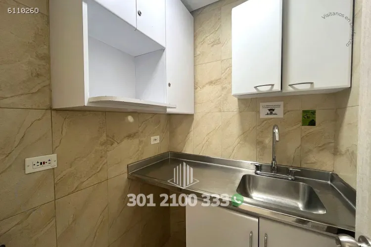 Oficina en arriendo en Milla De Oro, Medellín, 120 m² · foto 6 de 10