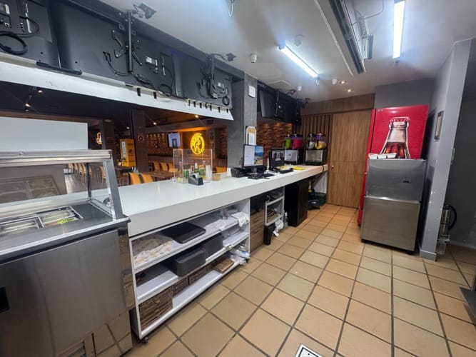 Edificio en venta en Union De Vivienda Popular, Cali, 600 m² · foto 7 de 23