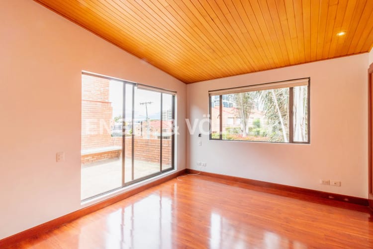 Casa de 7 alcobas en venta en Santa Ana, Bogotá, 463 m² · foto 24 de 24