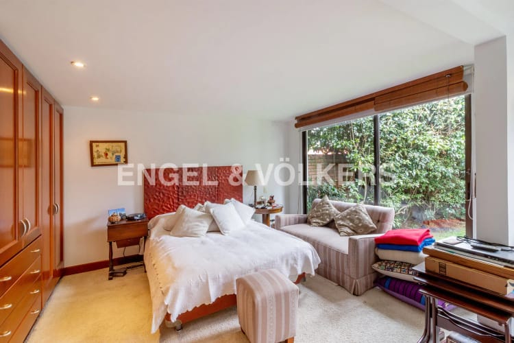 Casa de 7 alcobas en venta en Santa Ana, Bogotá, 463 m² · foto 13 de 24