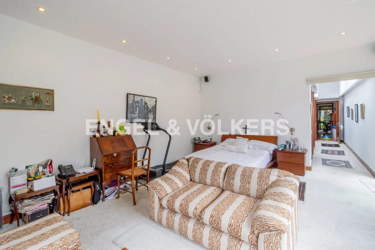 Casa de 7 alcobas en venta en Santa Ana, Bogotá, 463 m² · foto 9 de 24