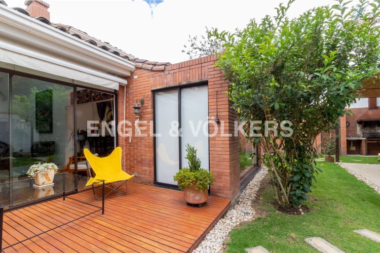 Casa de 7 alcobas en venta en Santa Ana, Bogotá, 463 m² · foto 6 de 24