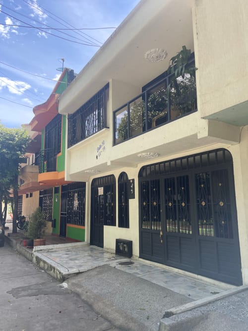 Casa de 4 alcobas en venta en Los Andes, Neiva, 224 m² · foto 3 de 11