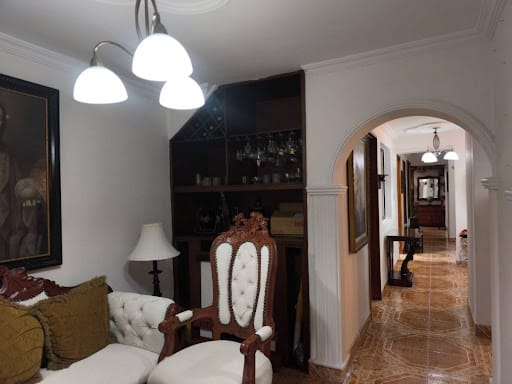 Casa de 3 alcobas en venta en Mesa, Envigado, 130 m² · foto 2 de 15
