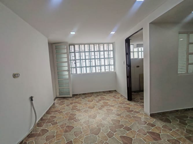 Casa de 5 alcobas en venta en La Soledad, Bogotá, 220 m² · foto 20 de 24