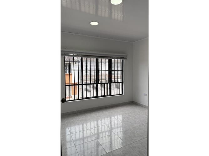 Casa de 5 alcobas en venta en Ub. Villa Cafe, Ibagué, 170 m² · foto 24 de 24