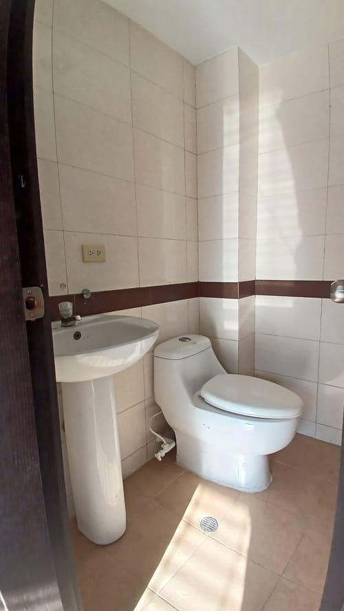 Local en arriendo en El Bosque, Cali, 50 m² · foto 15 de 15