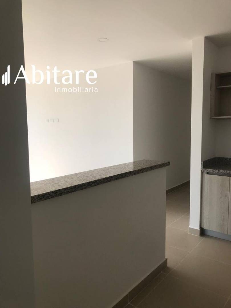 Apartamento en venta en Manga, Cartagena · foto 3 de 7