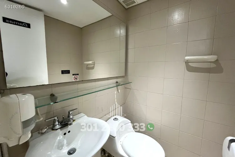 Oficina en arriendo en Milla De Oro, Medellín, 120 m² · foto 6 de 10