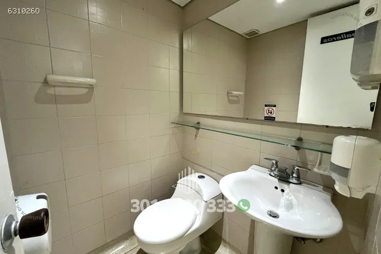 Oficina en arriendo en Milla De Oro, Medellín, 120 m² · foto 7 de 10
