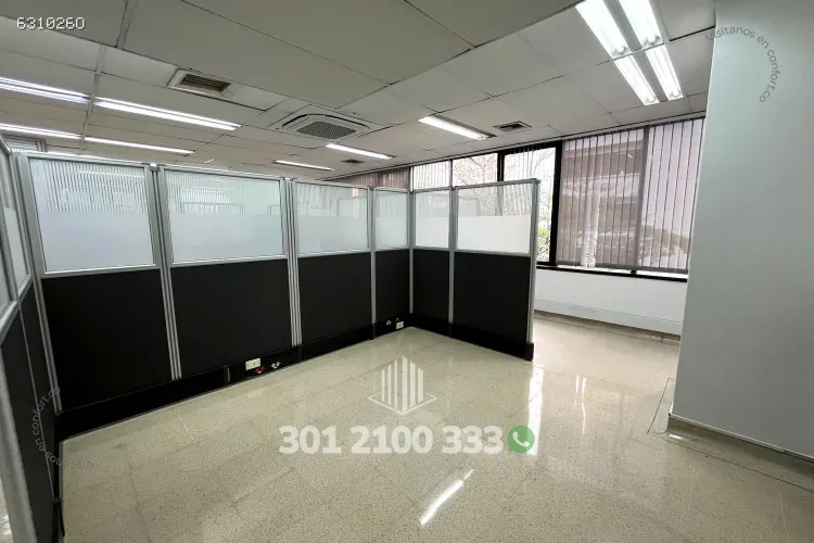 Oficina en arriendo en Milla De Oro, Medellín, 120 m² · foto 10 de 10