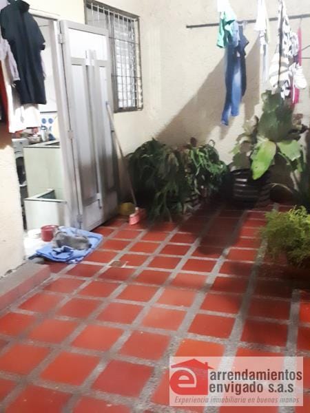 Casa de 4 alcobas en venta en El Trianon, Envigado, 160 m² · foto 21 de 23