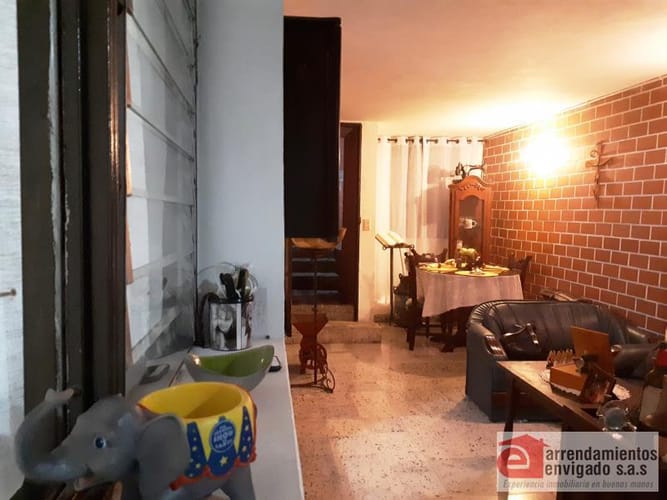 Casa de 4 alcobas en venta en El Trianon, Envigado, 160 m² · foto 23 de 23