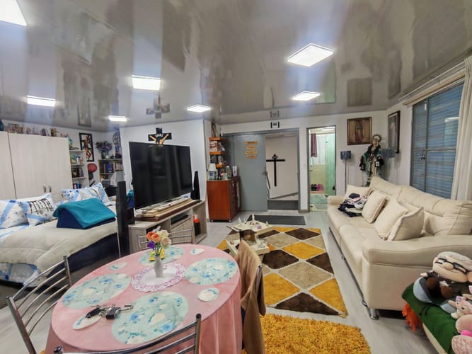Casa de 3 alcobas en venta en Unidad Carabelas, Bogotá, 195 m² · foto 3 de 24