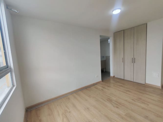 Apartaestudio en venta en Libertador, Bogotá, 31 m² · foto 3 de 24