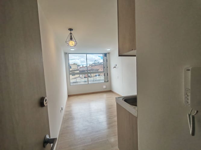 Apartaestudio en venta en Libertador, Bogotá, 31 m² · foto 9 de 24