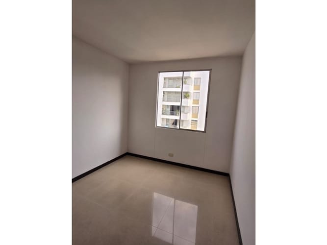 Apartamento de 3 alcobas en venta en Prados Del Limonar, Cali, 87 m² · foto 10 de 21