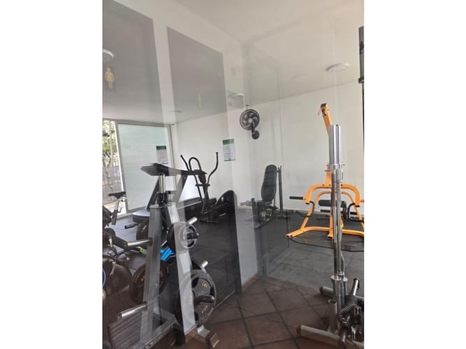 Apartamento de 3 alcobas en venta en Prados Del Limonar, Cali, 87 m² · foto 20 de 21