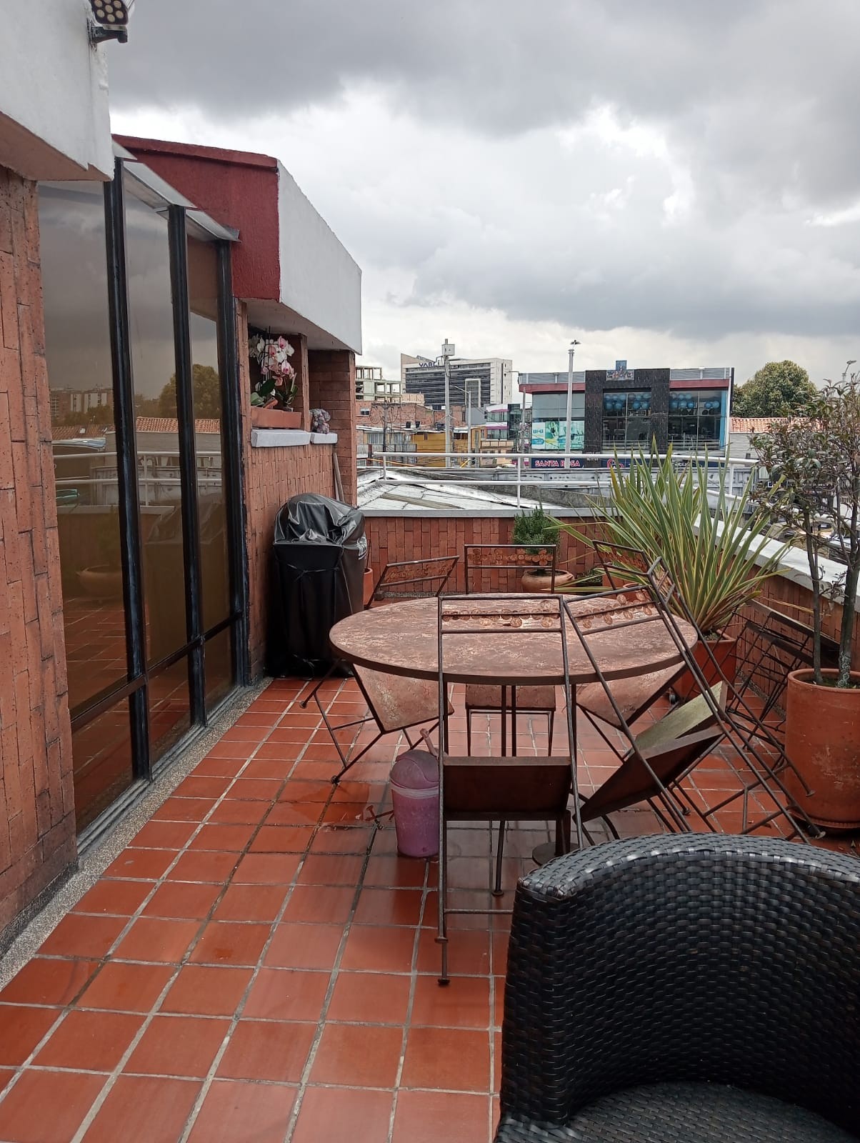 Apartamento en venta en Pontevedra, Bogotá · foto 8 de 24