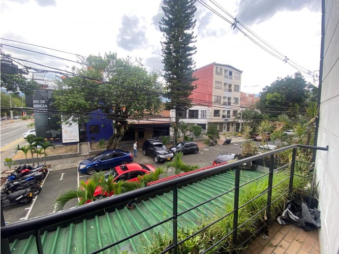 Oficina en arriendo en Belén Rosales, Medellín, 48 m² · foto 7 de 8
