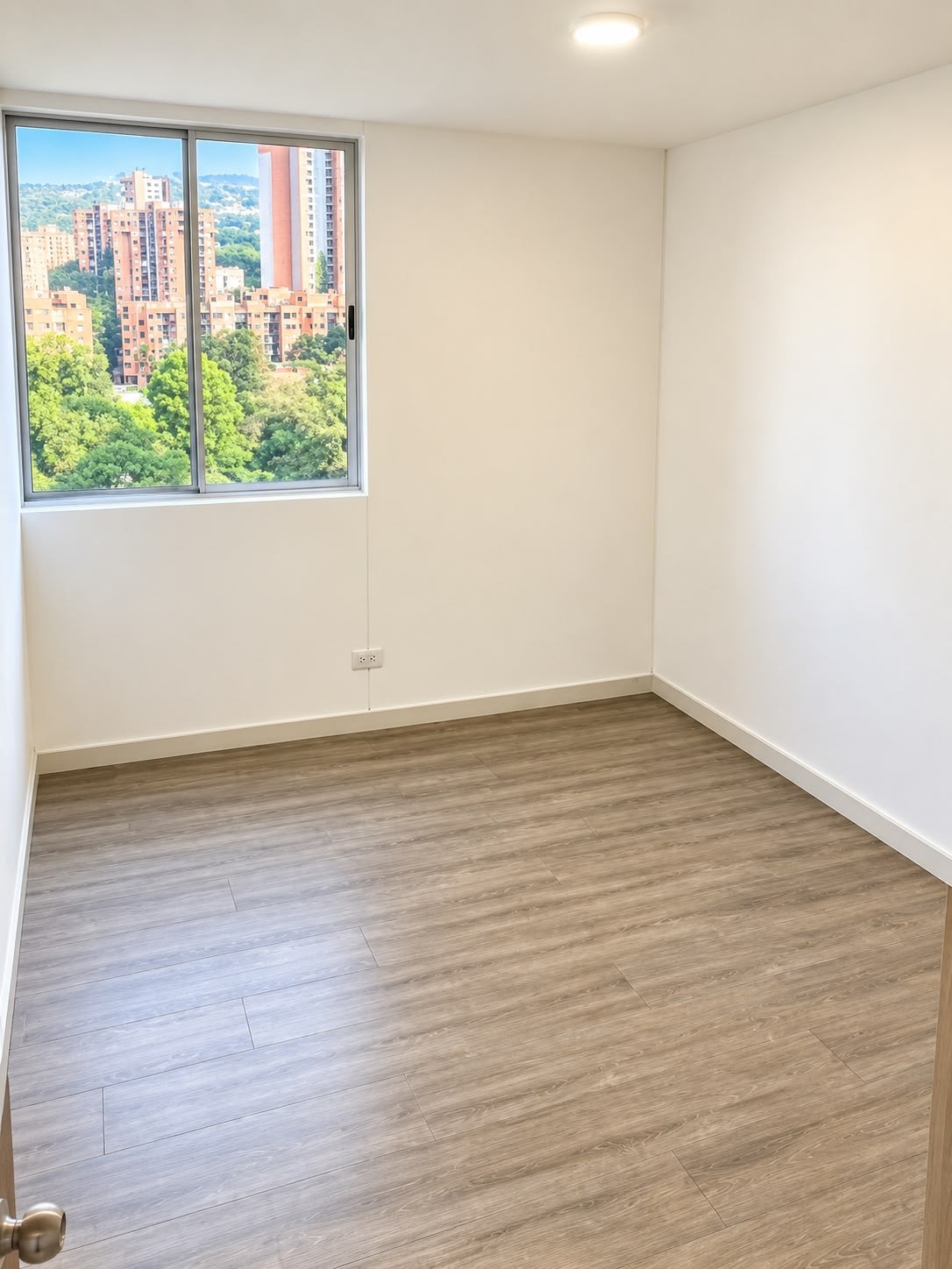 Apartamento en venta en Suramérica, Itagüí · foto 4 de 5
