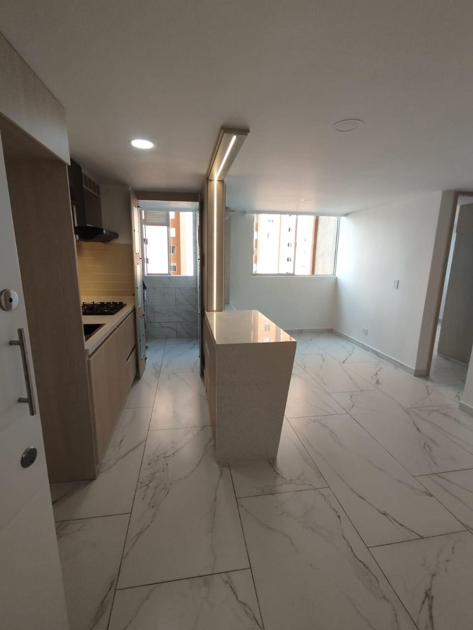 Apartamento en arriendo en Calasanz, Medellín · foto 2 de 19