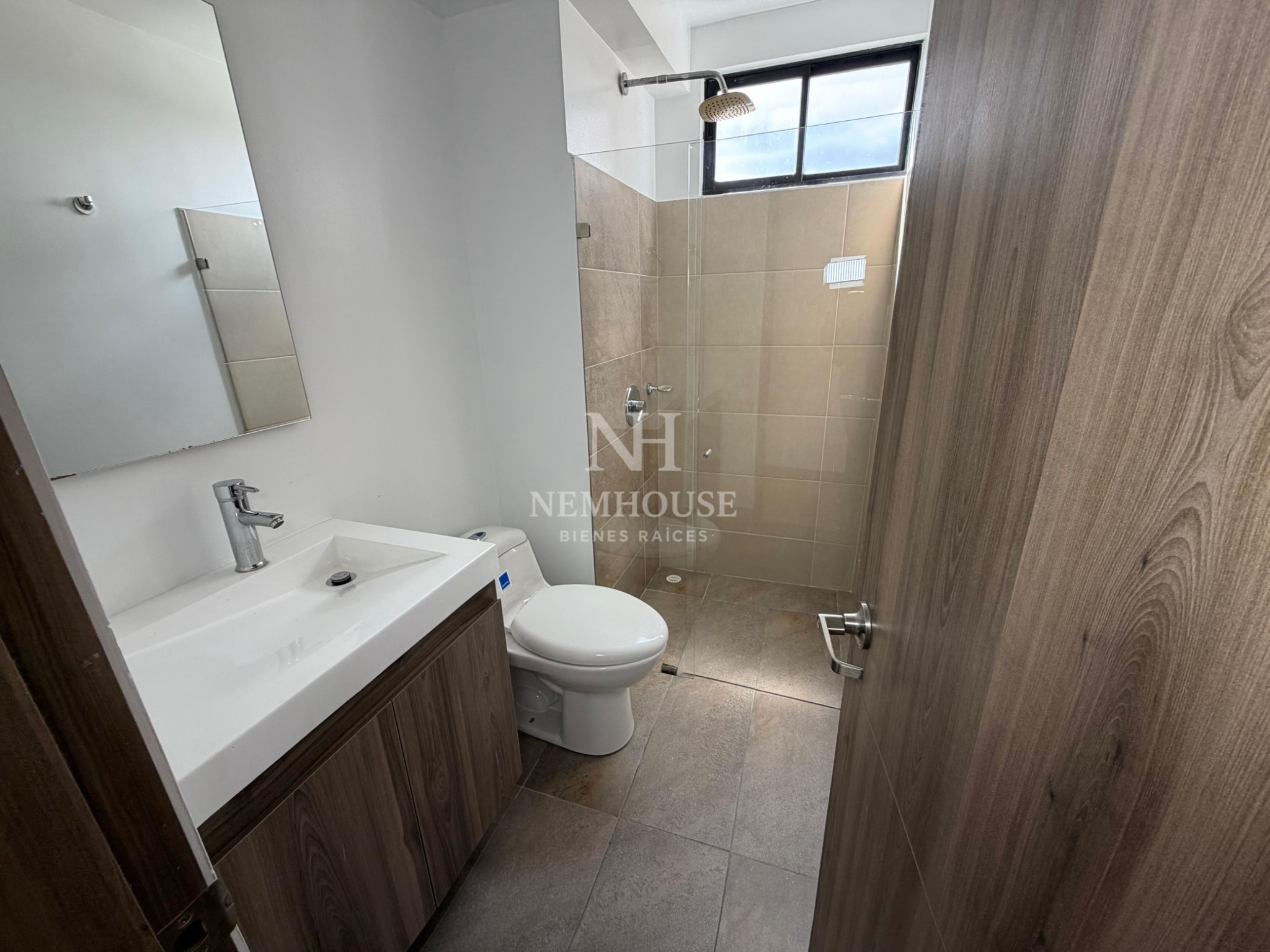 Apartamento en venta en Modelia, Bogotá · foto 11 de 18