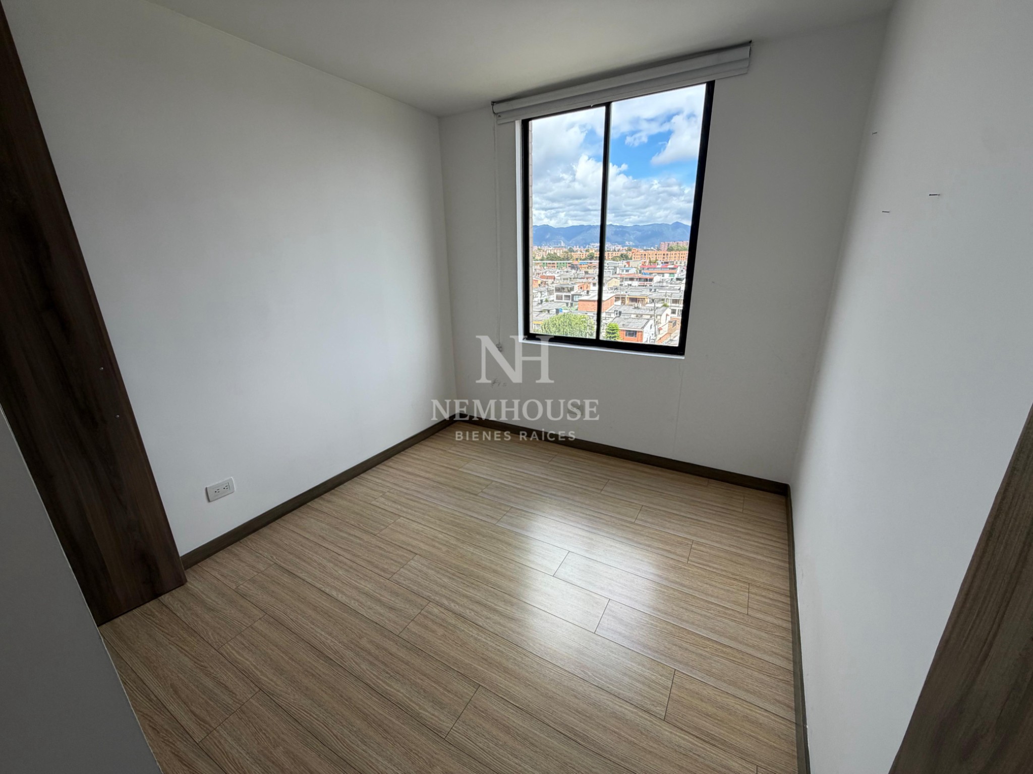 Apartamento en venta en Modelia, Bogotá · foto 5 de 18