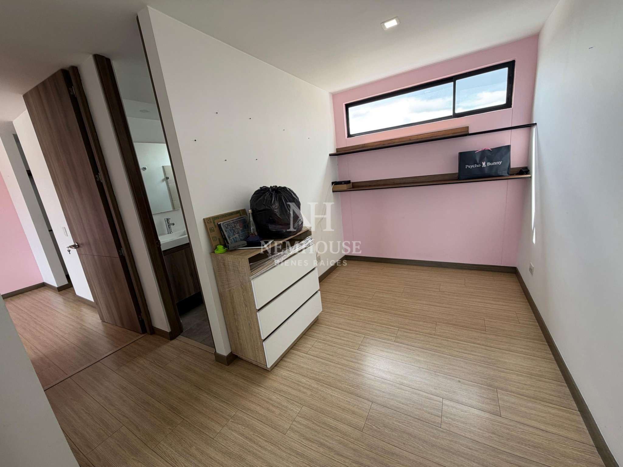 Apartamento en venta en Modelia, Bogotá · foto 8 de 18