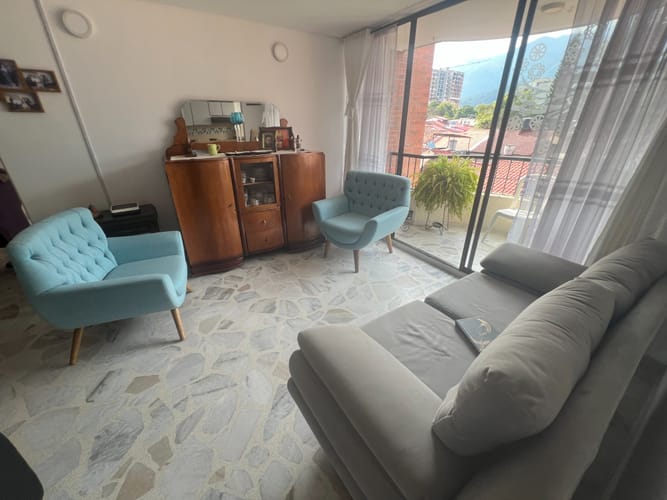 Apartamento de 3 alcobas en venta en Jordan, Ibagué, 104 m² · foto 2 de 16