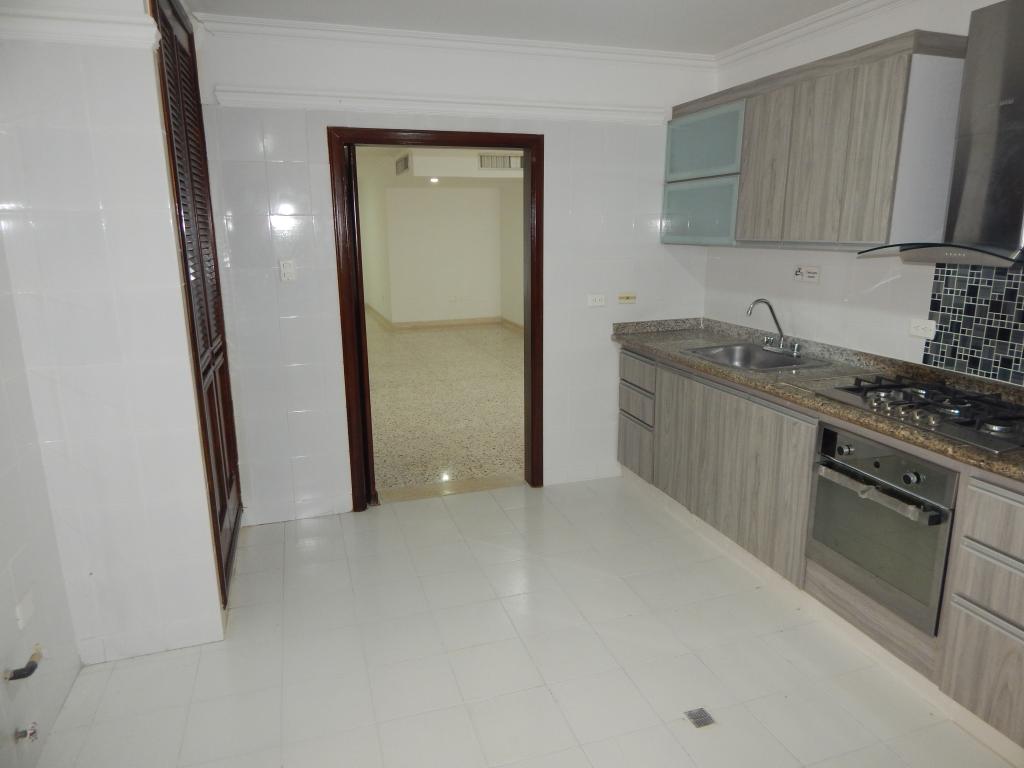 Apartamento en venta en Altos Del Prado, Barranquilla · foto 8 de 24