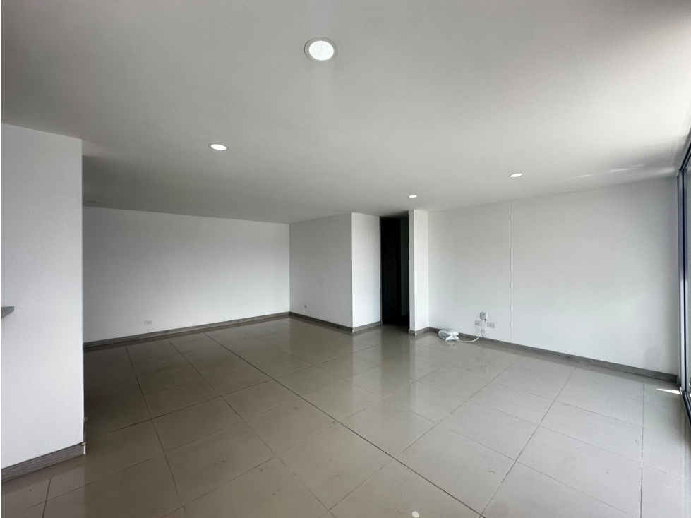 Apartamento en venta en Suramérica, Itagüí · foto 5 de 24